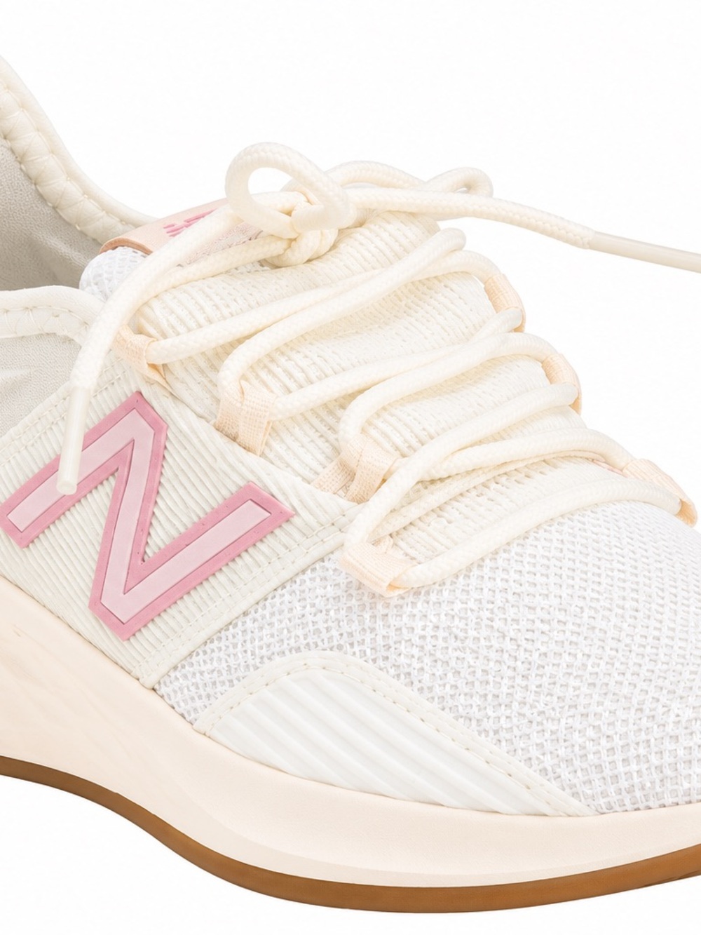 New Balance Little Kids Cream Sneakers with Pink 'N' Accent (Cross Posted)